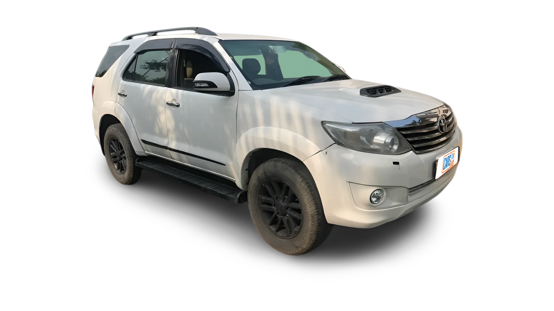 Toyota Fortuner-img